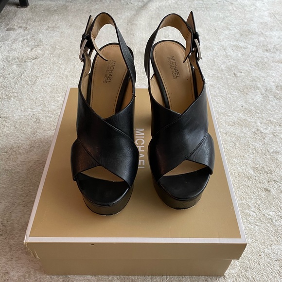 Black Platform Heels - Picture 3 of 4